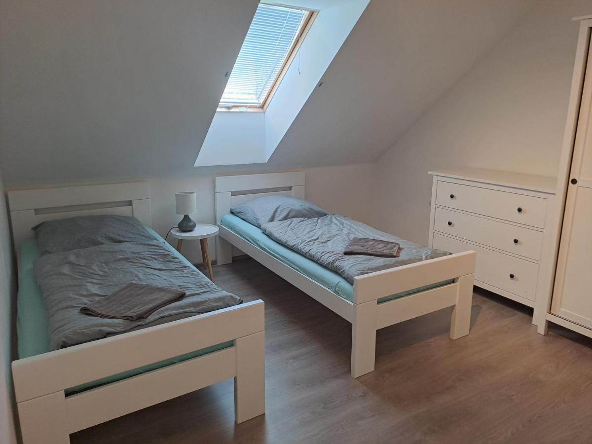 חלוהובץ Apartmany U Zamecku מראה חיצוני תמונה